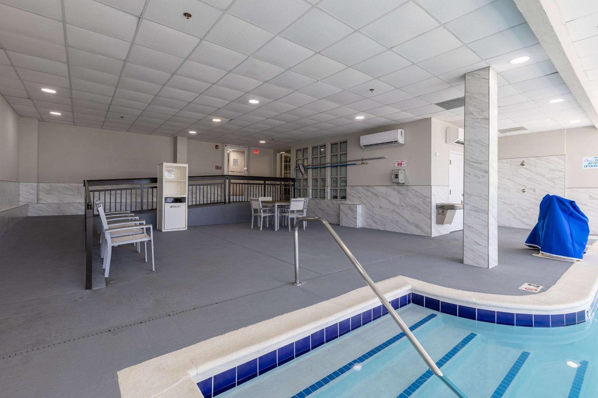 Country Inn & Suites By Radisson, Lake Norman Huntersville, Nc Eksteriør bilde
