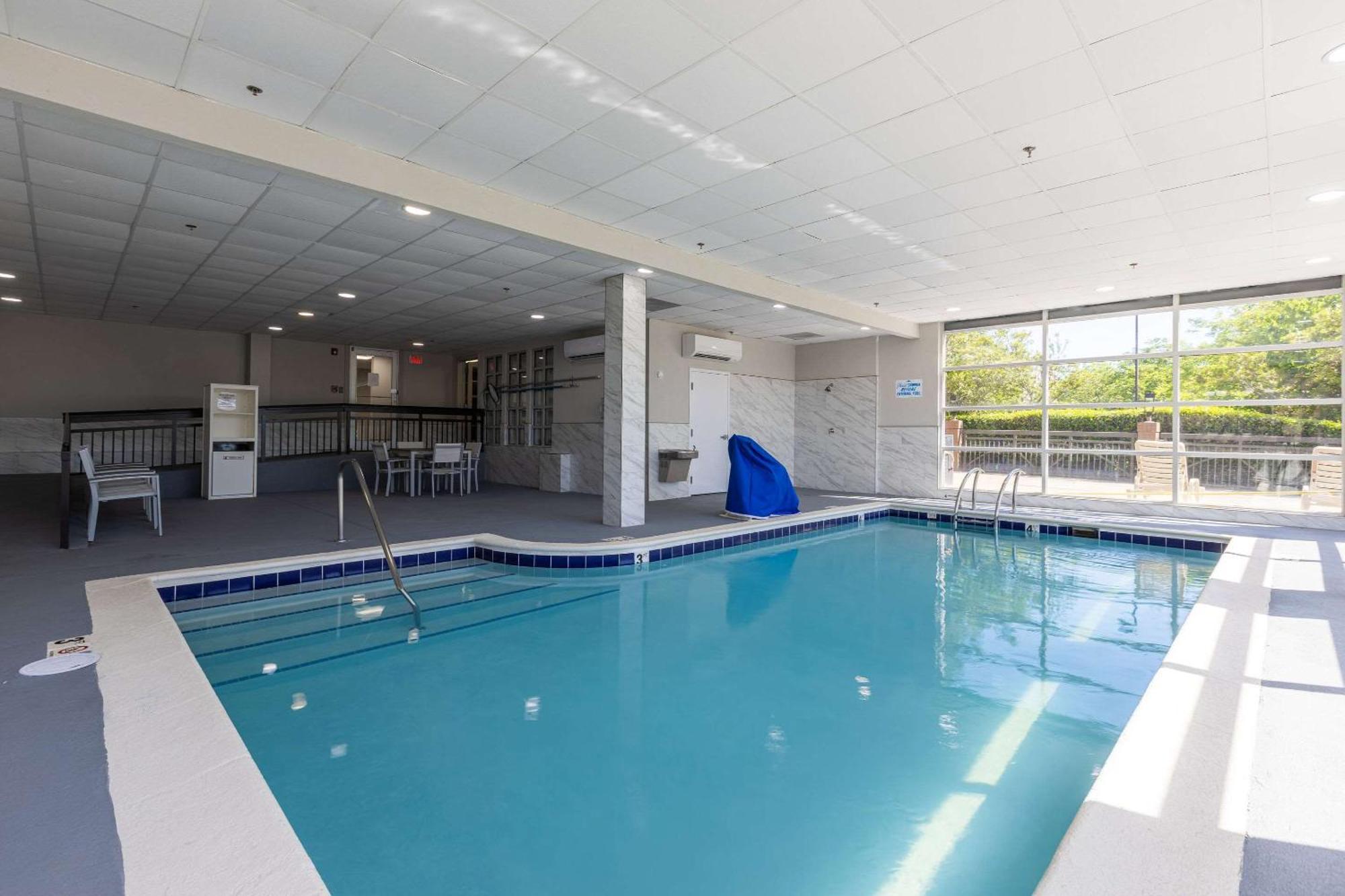 Country Inn & Suites By Radisson, Lake Norman Huntersville, Nc Eksteriør bilde